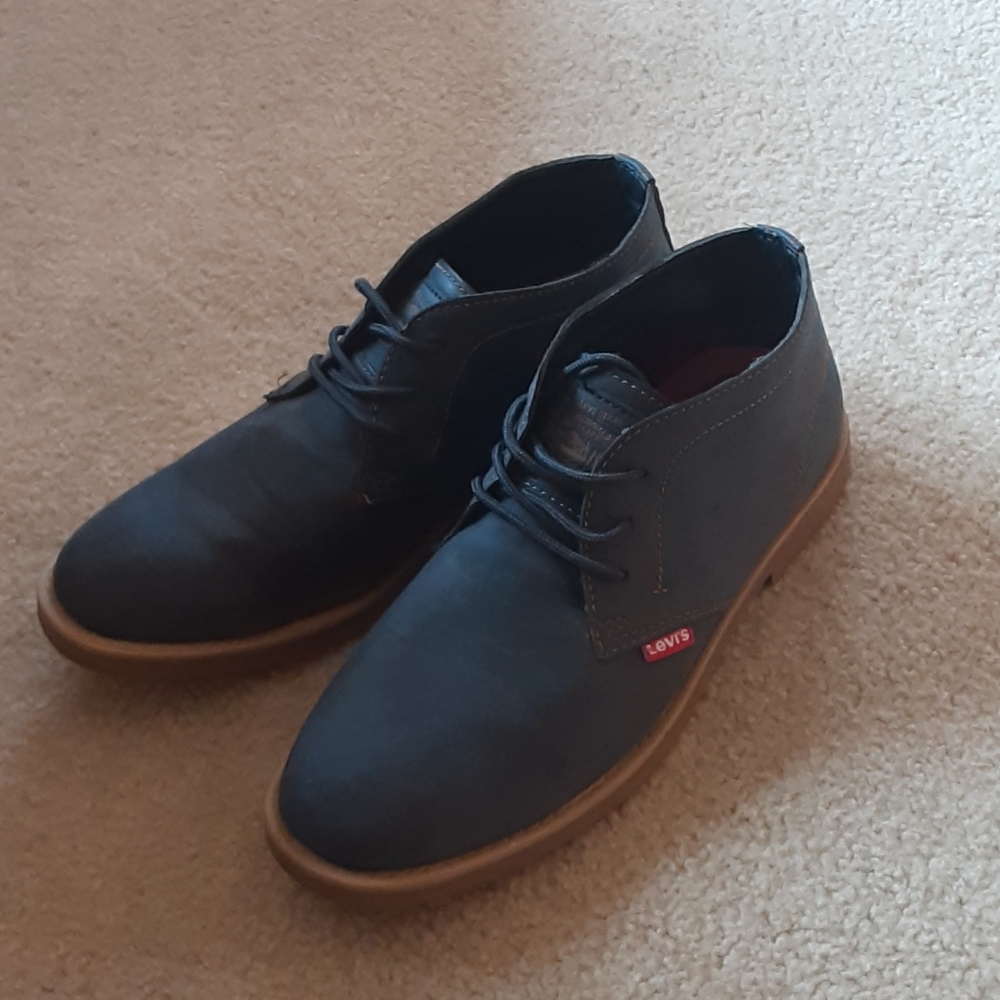 Levi's shoes